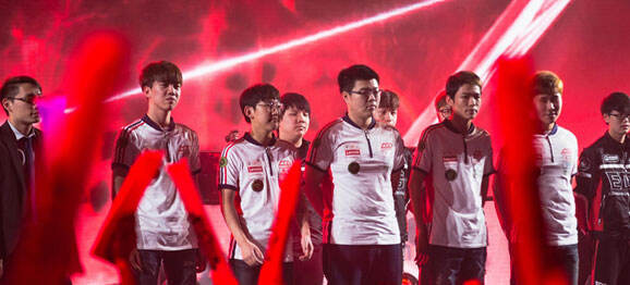 形成完美的 形成完美的