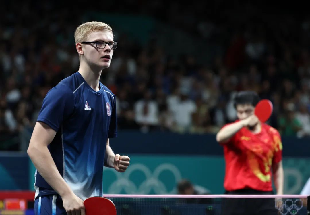 在我们的社 在我们的社